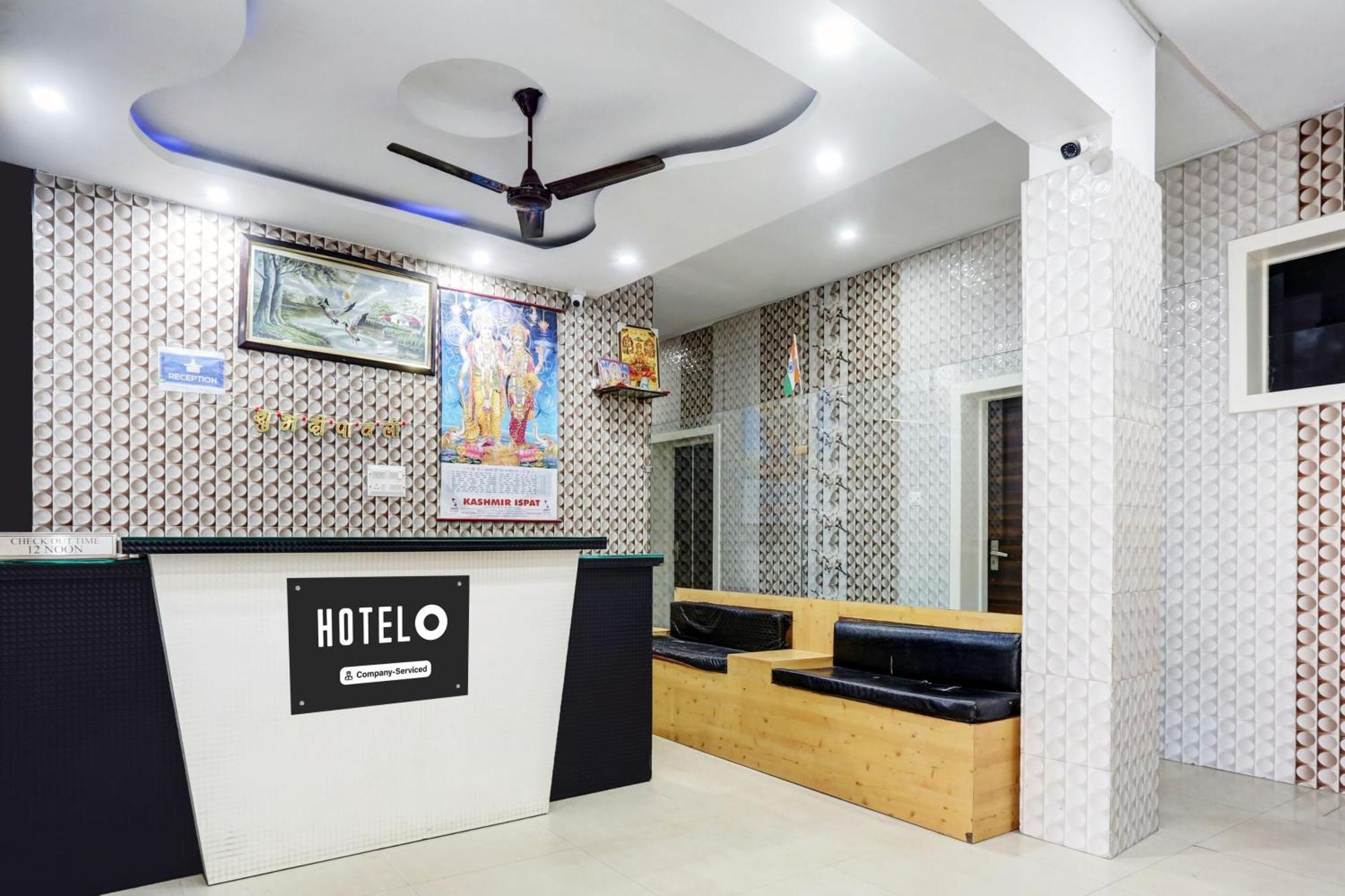 Hotel O Jammu Near Ragunath Bazaar Formerly Goodwill Buitenkant foto